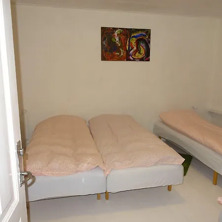 B&B Pasescia Bed And Breakfast. Kolind