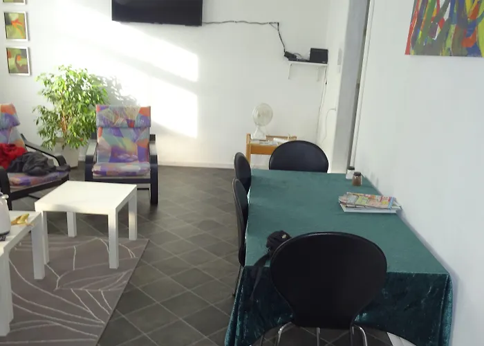 Pasescia Bed And Breakfast. * Kolind